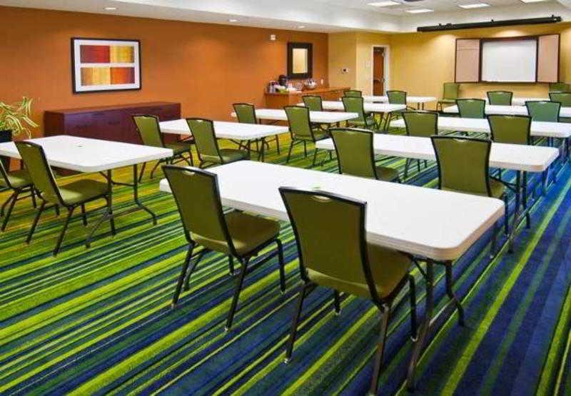 Fairfield Inn & Suites By Marriott Oklahoma City Nw Expressway/Warr Acres Perniagaan gambar